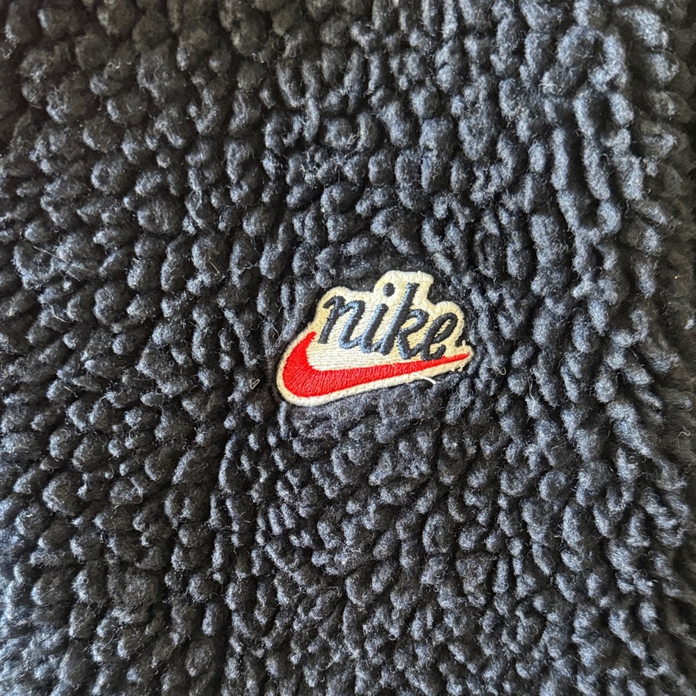 Nike Navy Sherpa Jacket with Light Blue, White & Red Accents - Picture 2 of 9